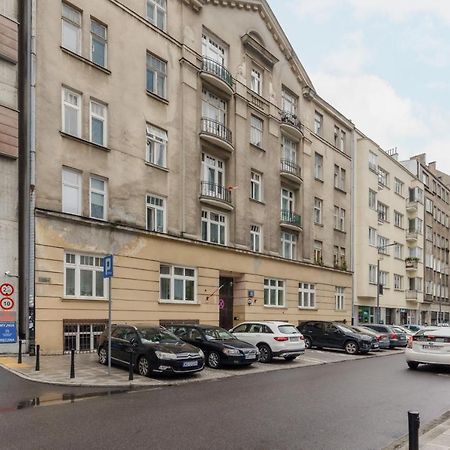 Metro Rondo Onz Apartment By Noclegi Renters Варшава Экстерьер фото